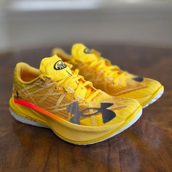 Under Armour Flow Velociti Elite 2 \'Sreetracer Taxi\' Men\'s 8 Yellow 3028107-700 main image 11